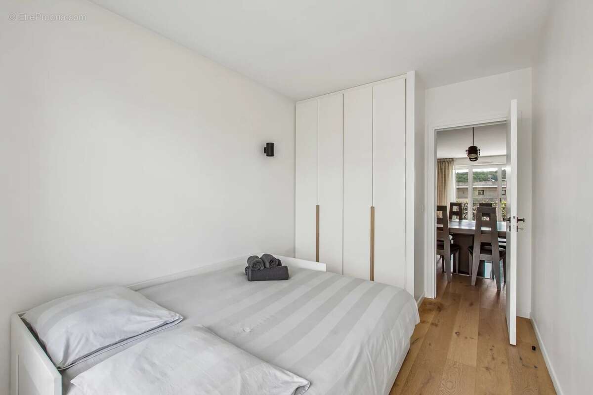 Appartement à SAINT-MAUR-DES-FOSSES