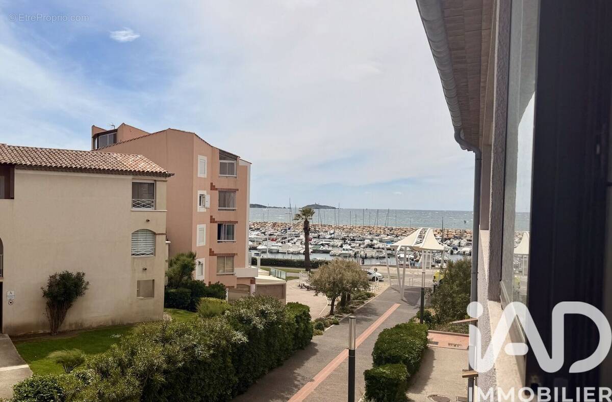 Photo 1 - Appartement à SIX-FOURS-LES-PLAGES