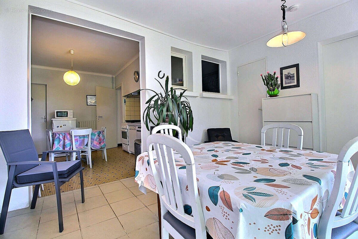 Maison à VILLENAVE-D'ORNON