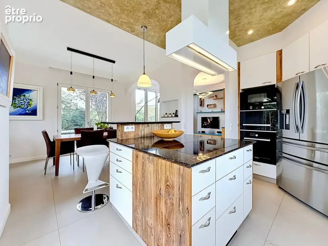 CHENS-SUR-LÉMAN – Maison 140 m² avec jardin arboré, garage et beaux volumes - photo 7