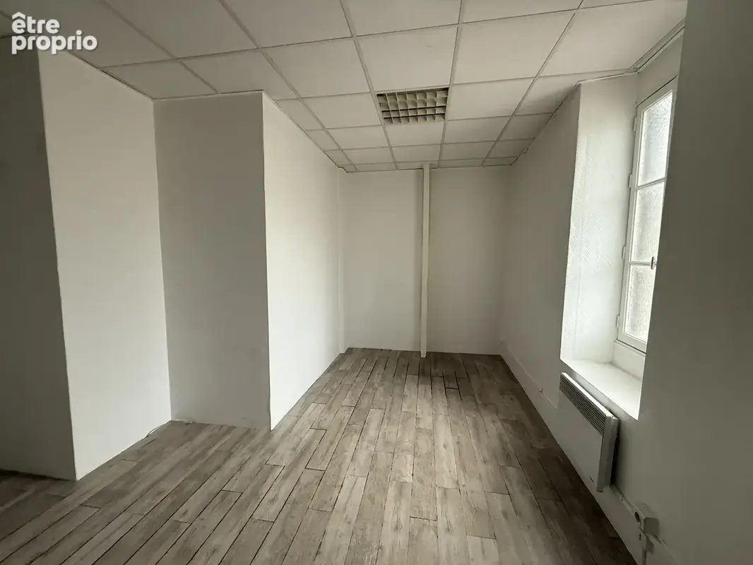 A Auch, à vendre immeuble (local commercial et appartement 3 pièces) - photo 3