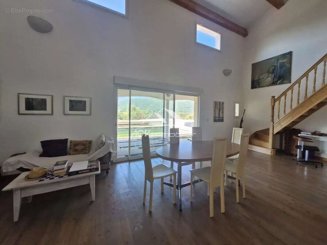 Maison à SAINT-FLORENT-SUR-AUZONNET