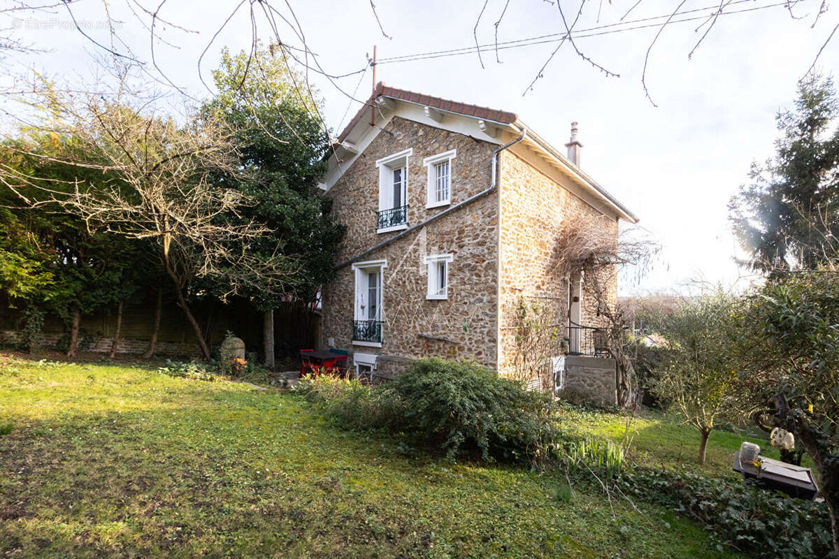 Maison à POMPONNE
