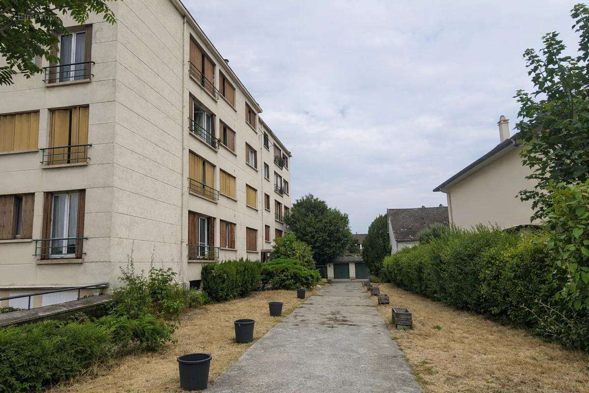 Appartement F3 - 50 m2 - Épinay sur Seine - photo 8