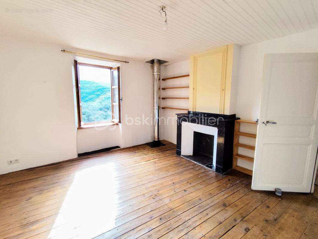 Maison à SAINT-VINCENT-D&#039;OLARGUES