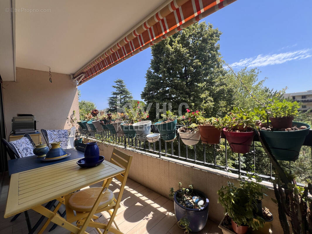 Appartement à VILLENEUVE-LOUBET