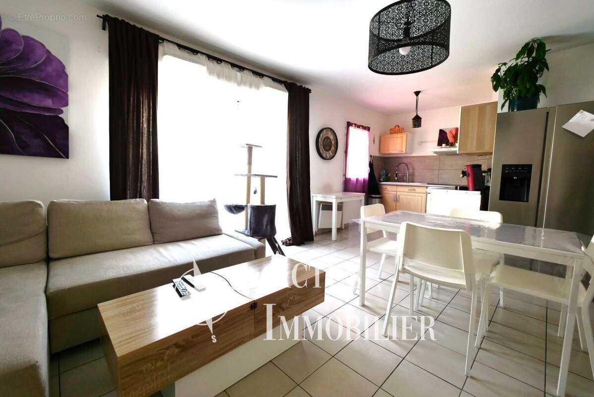 Appartement à SALON-DE-PROVENCE