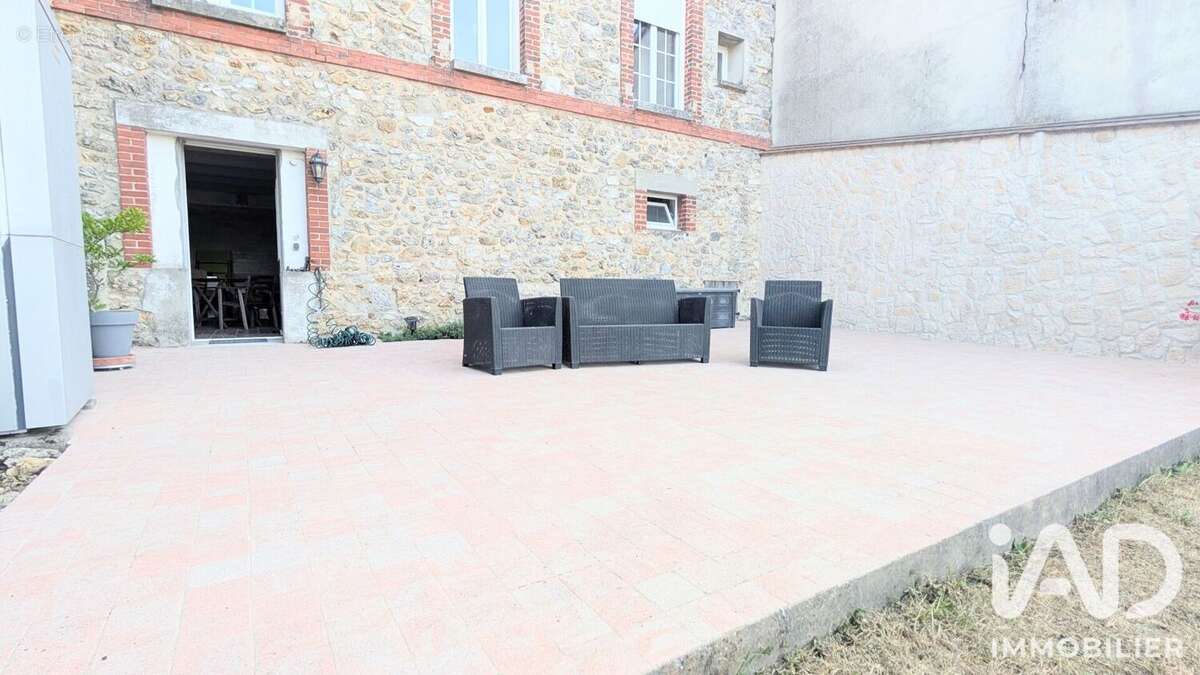 Maison 128 m² à Villers-Allerand  - photo 9