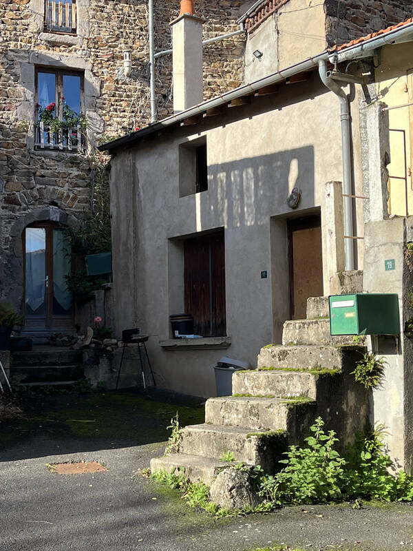 Maison à AUZAT-LA-COMBELLE