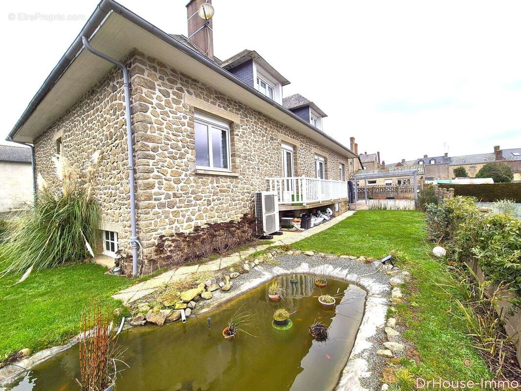 Maison à GORRON
