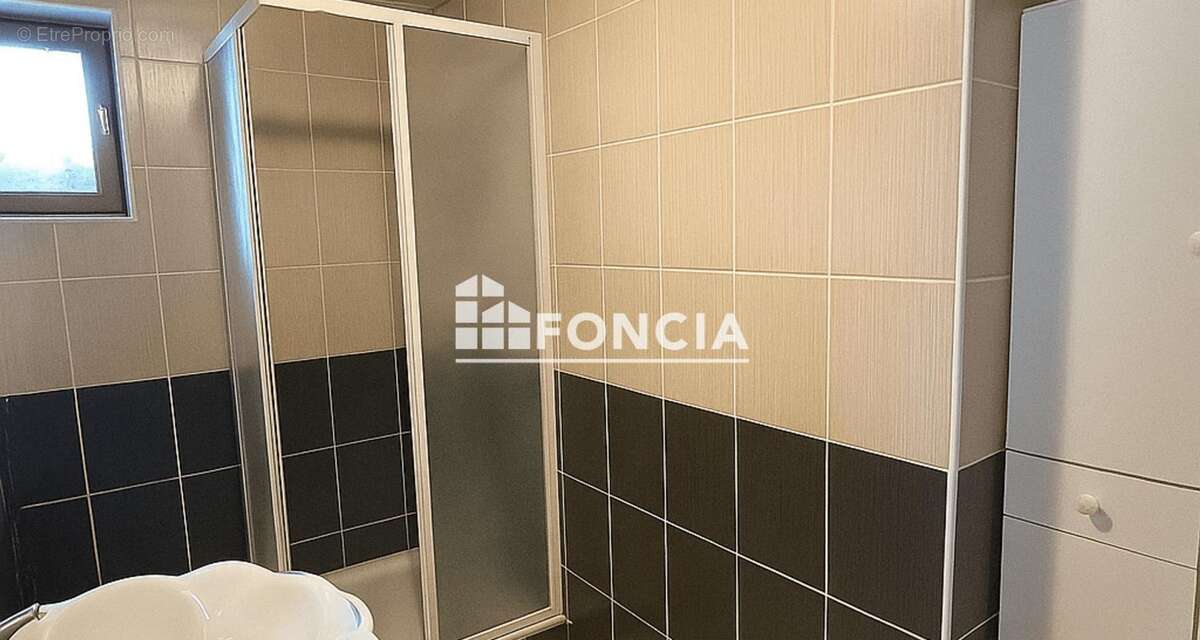 Appartement à VILLARD-BONNOT