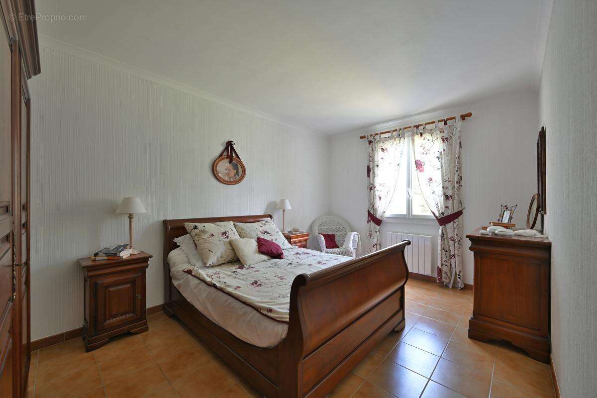 Maison à POULX