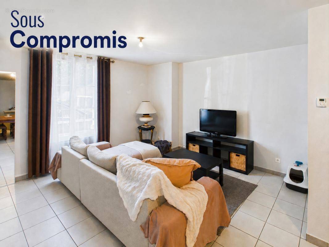 Appartement à SAULNY