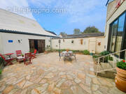 Maison à VILLENEUVE-LA-GUYARD