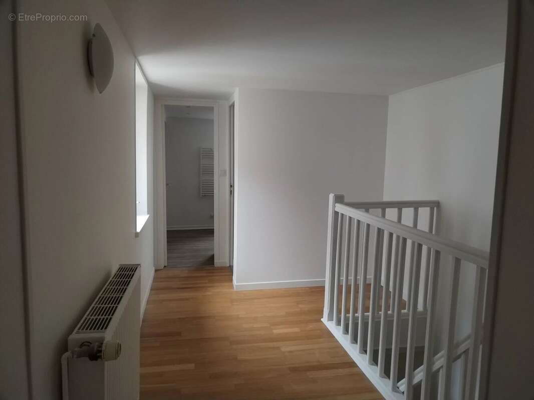 Triplex - local commercial- centre ville - photo 6