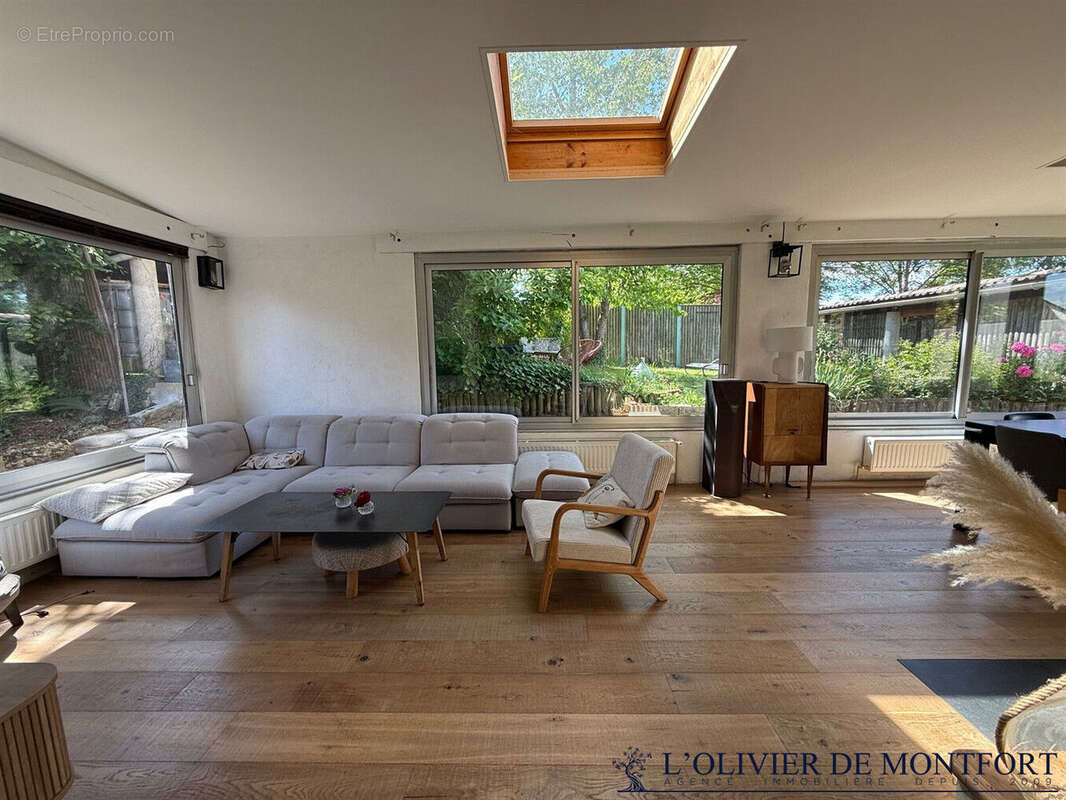 Maison à LE TREMBLAY-SUR-MAULDRE