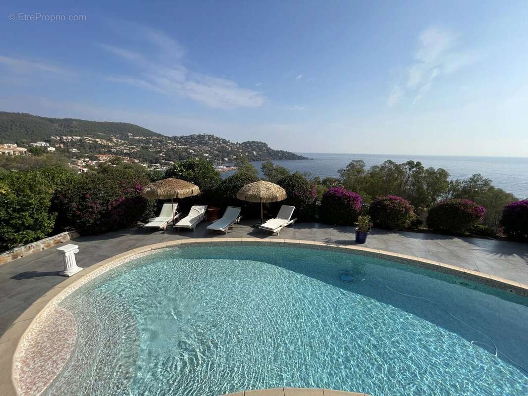 Maison à SAINT-RAPHAEL