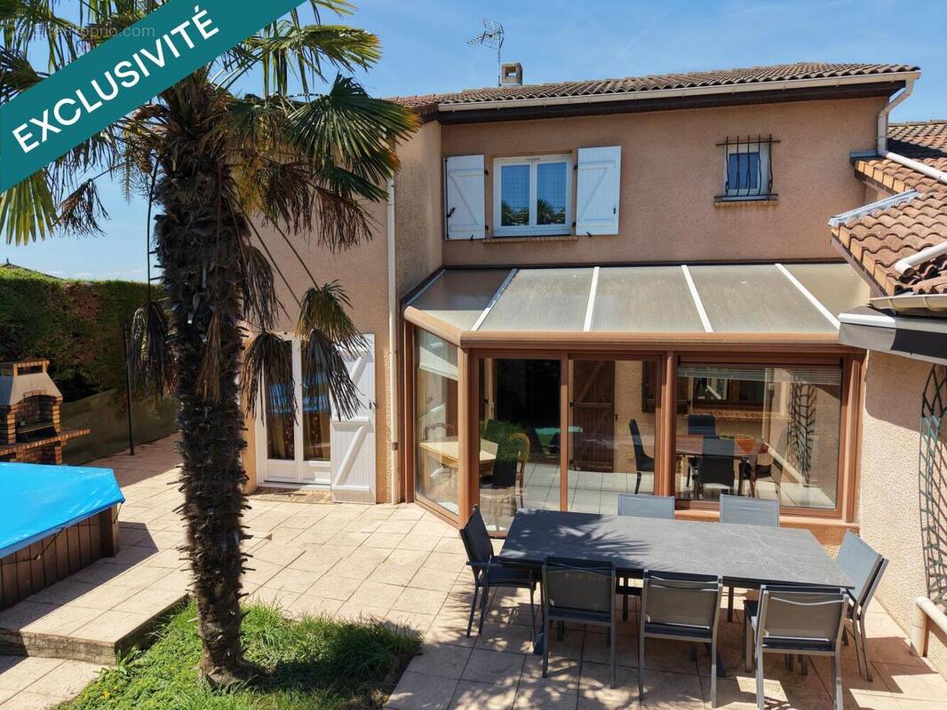 Photo 1 - Maison à CORBAS