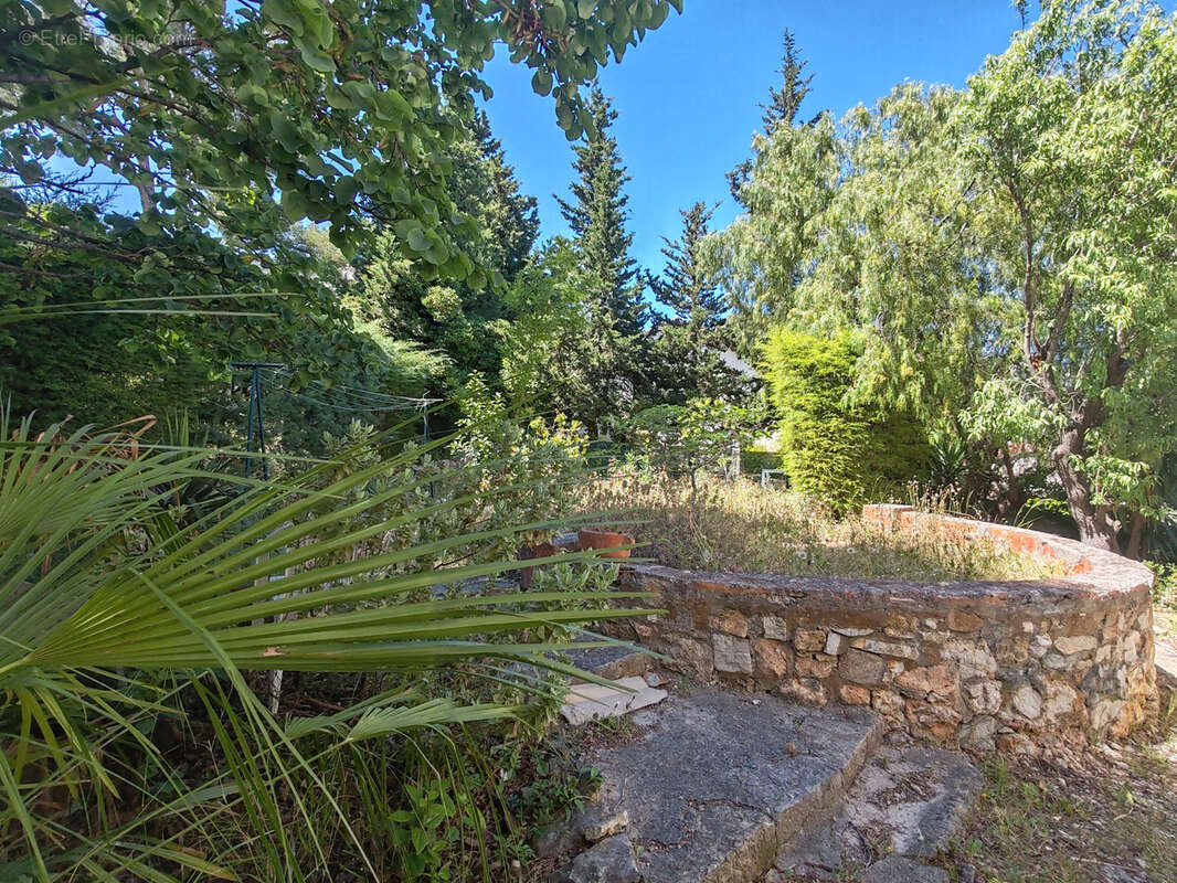 Villa avec vue panoramique proche du centre de La Valette - photo 14