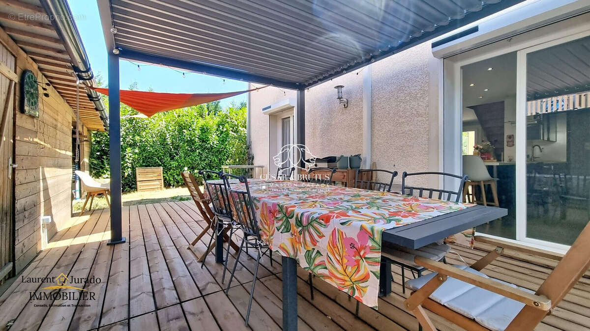 Maison 131 m² à Arnas  - photo 4