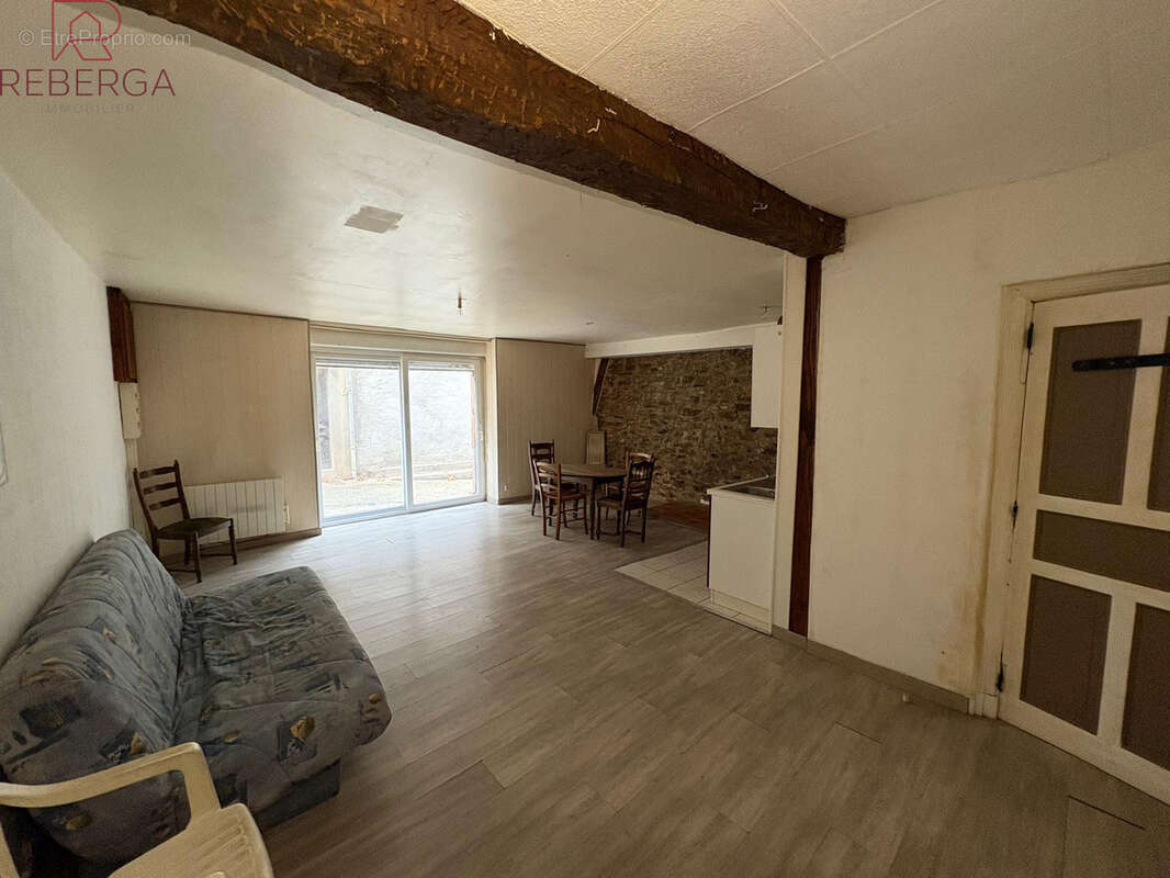 Appartement à SAINT-AMANS-SOULT