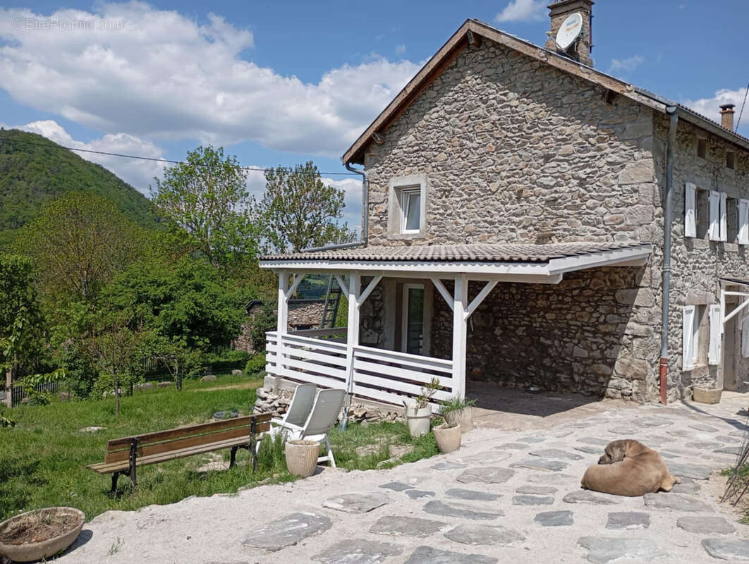 Maison à CHAMALIERES-SUR-LOIRE