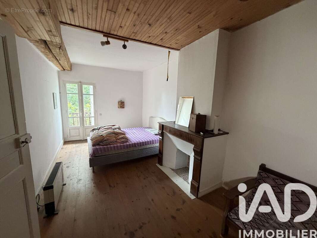 Maison 231 m² à Saurat  - photo 8