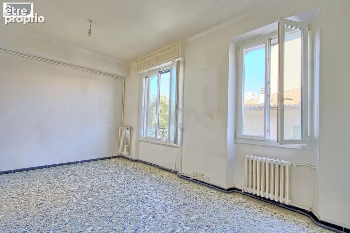 Toulon coeur du mourillon - appartement t3 de 65 m2 - terrasse commune en rooftop - photo 3