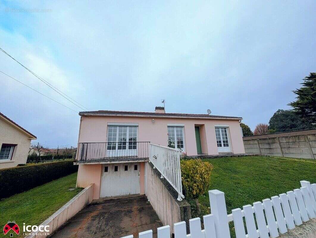 Maison à CHANTONNAY