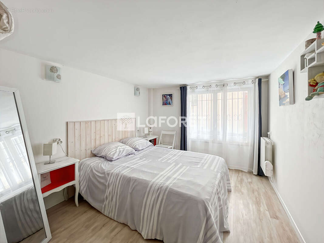 Maison T4 de 141 m² -Quartier Montebello à Moissac - photo 6