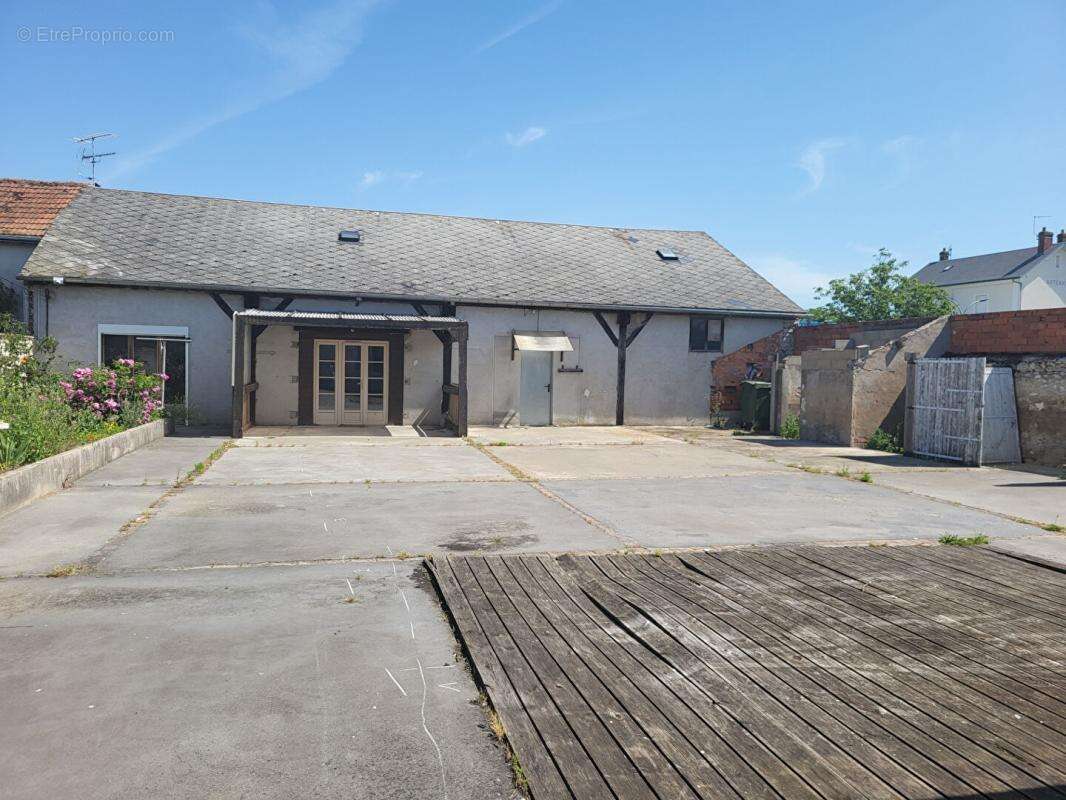 45410.Immeuble Artenay - photo 4