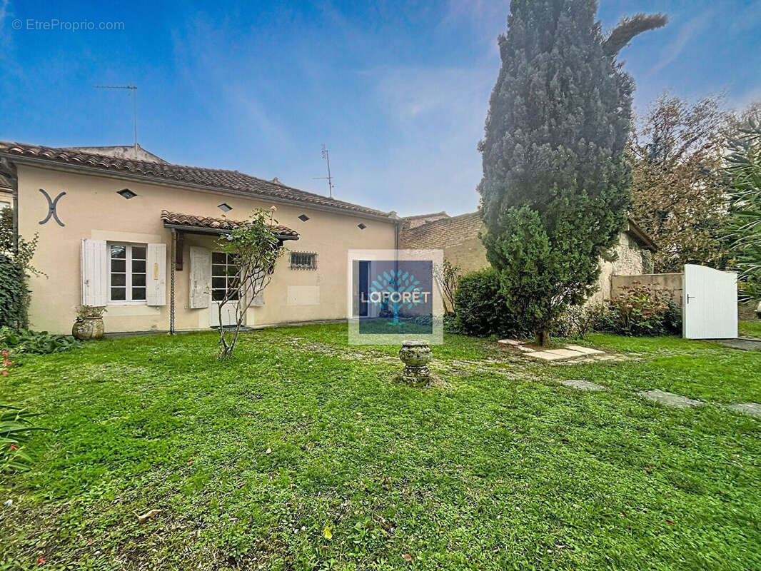 Maison à SAINT-AUBIN-DE-BLAYE