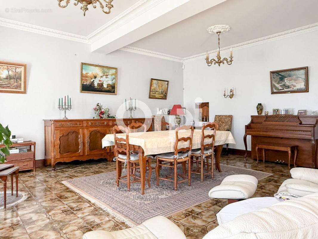 Maison à BREUIL-MAGNE