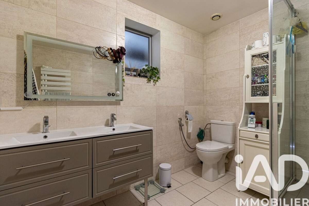 Photo 5 - Maison à ARNIERES-SUR-ITON