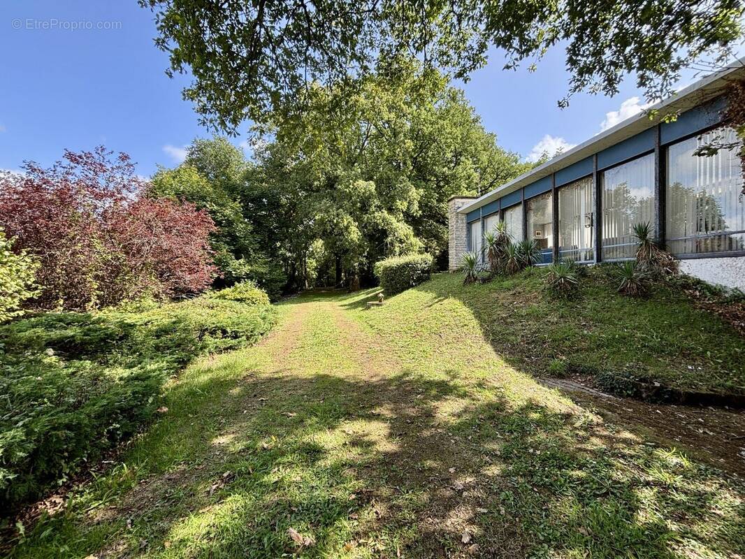 Maison à SAINT-BENOIT