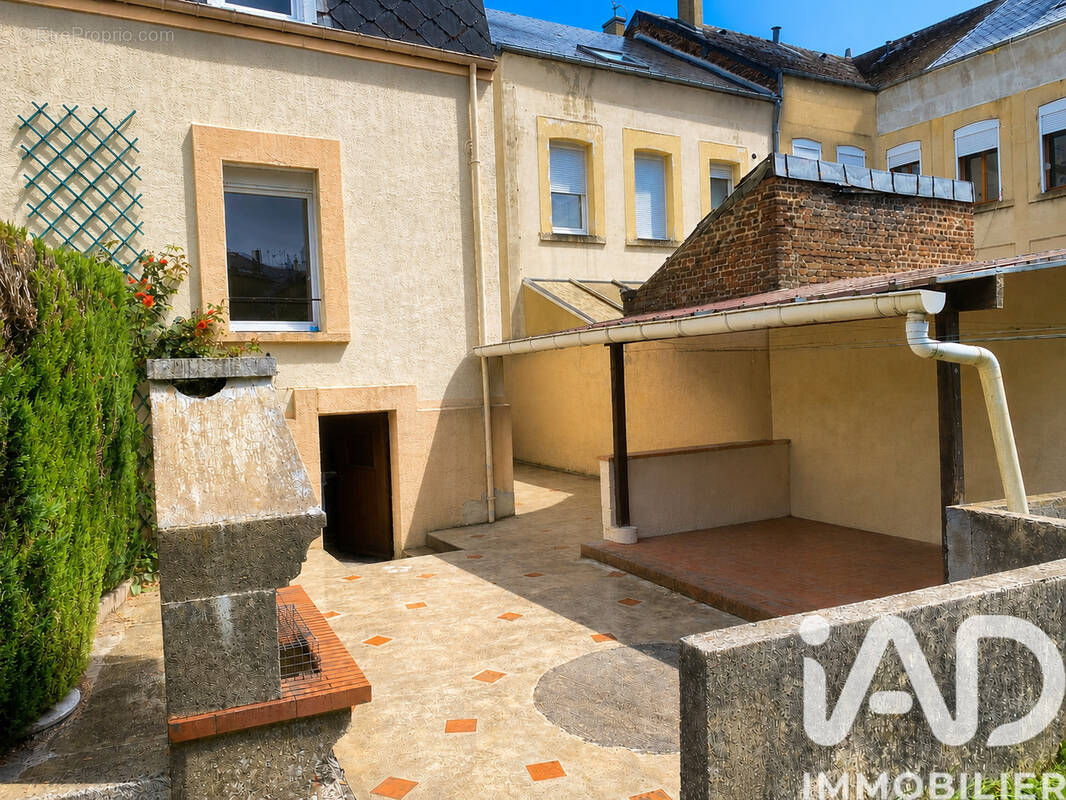Photo 1 - Maison à CHARLEVILLE-MEZIERES