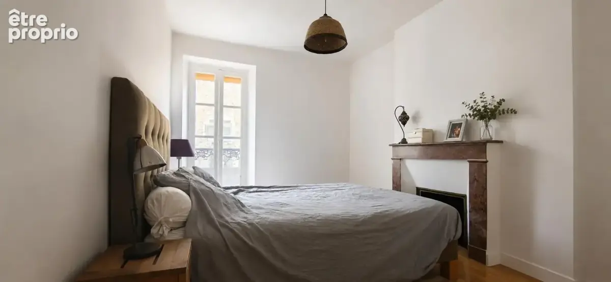  À VENDRE  Une maison pleine de charme… et de potentiel, proche de Sablé - photo 3