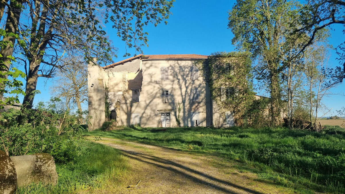 Maison à VERTAIZON