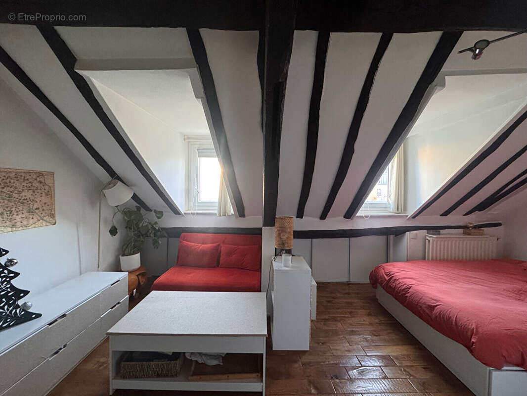 Appartement à PARIS-12E