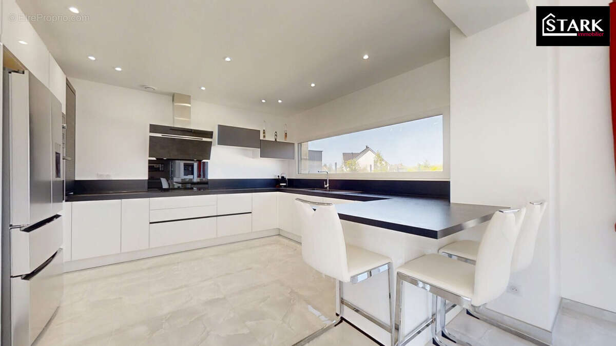 Maison à MAGNY-VERNOIS