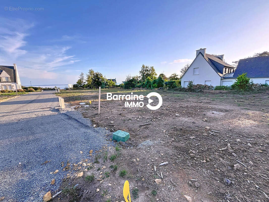 Terrain à CROZON