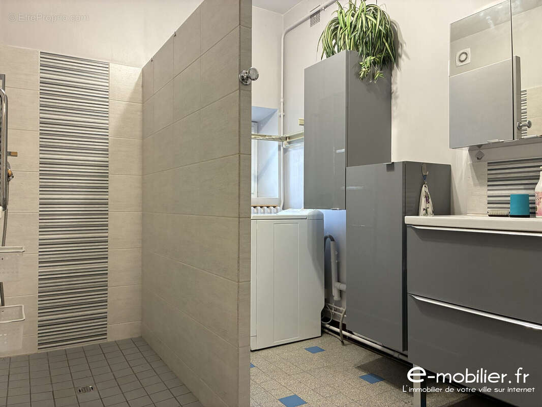 Maison à SAINT-HAON-LE-VIEUX