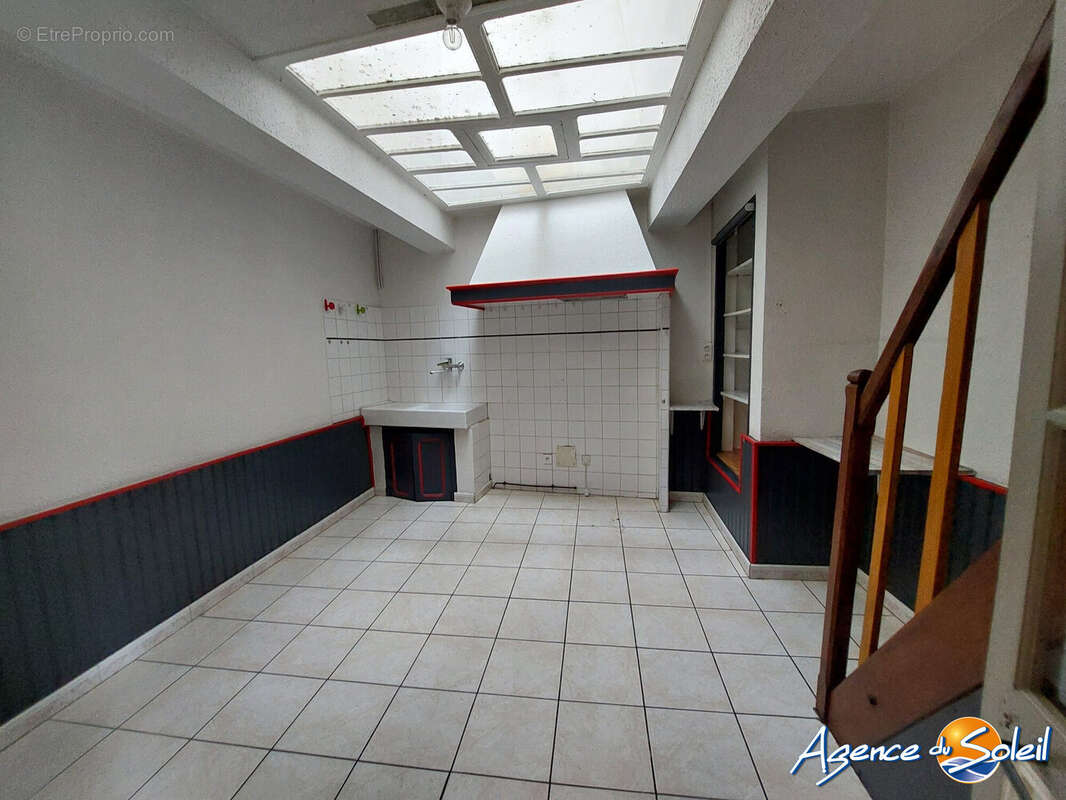 Appartement à LEZIGNAN-CORBIERES