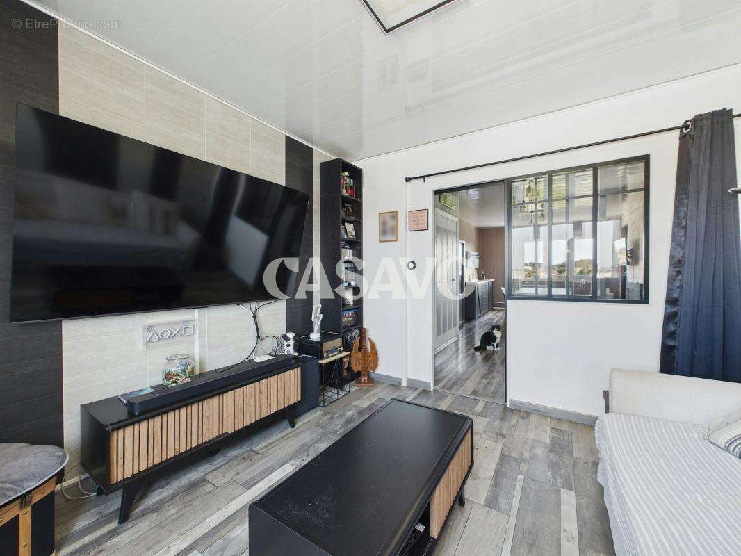 Vente Appartement 4 pièces de 74m² - 69800 Saint-Priest - photo 14