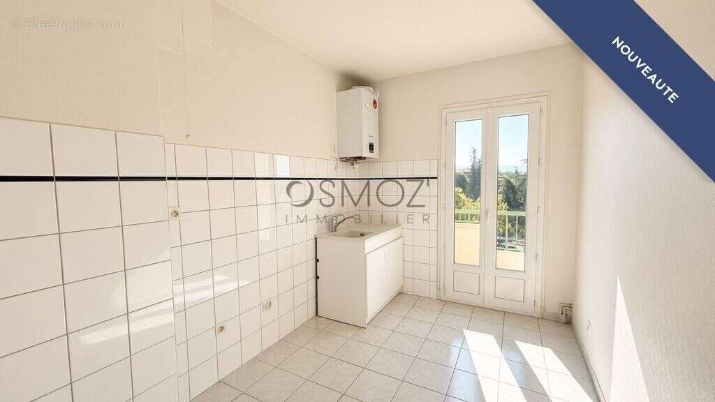 Appartement F2 rénové avec balcon plein sud – Valence - photo 5