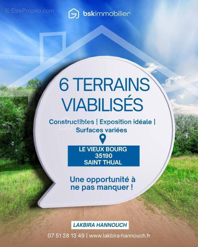 Terrain à SAINT-THUAL