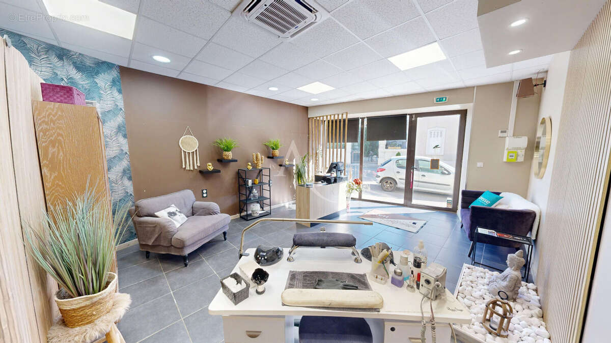 Commerce à CARCASSONNE