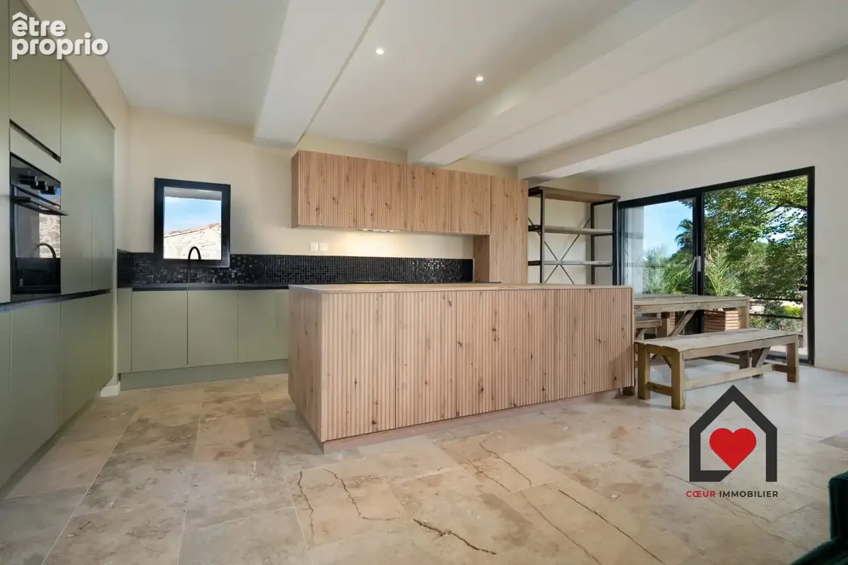 Maison 5 pièces 136 m² à vendre à Montblanc (34290) - photo 2
