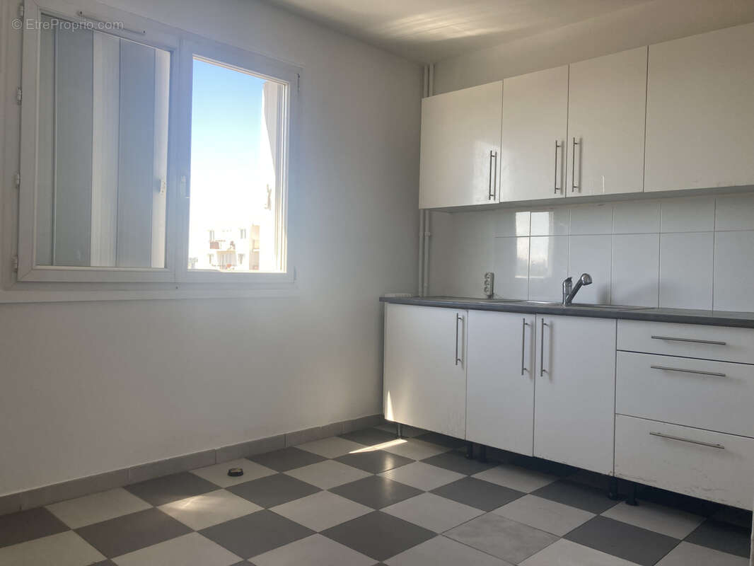 Appartement à GARGES-LES-GONESSE