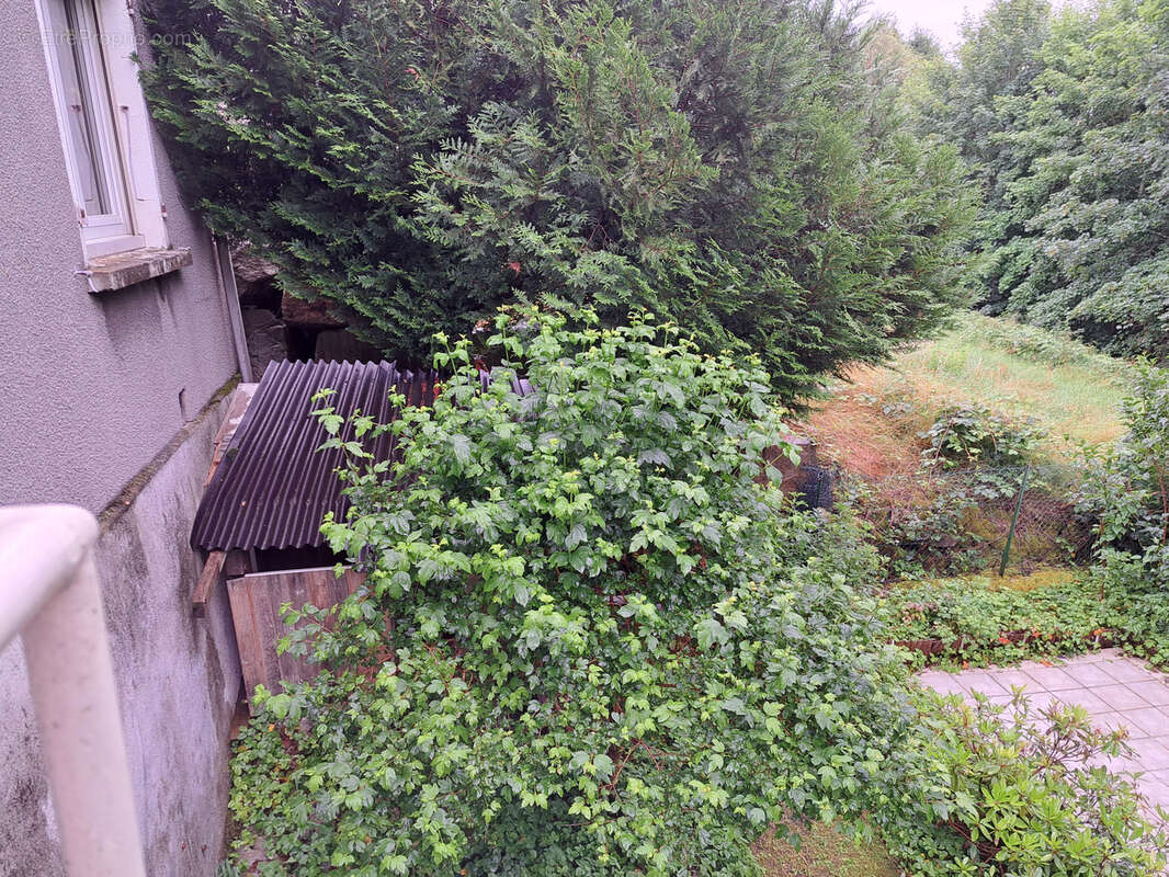 Appartement à LE CHAMBON-SUR-LIGNON